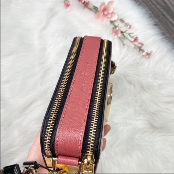 🐰🐹 SOLD- MARC JACOBS Snapshot Camera Bag 🐹🐰 - Picture 7 of 12